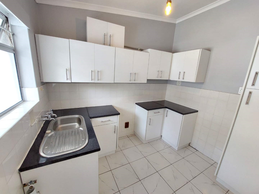 1 Bedroom Property for Sale in Camps Bay Western Cape